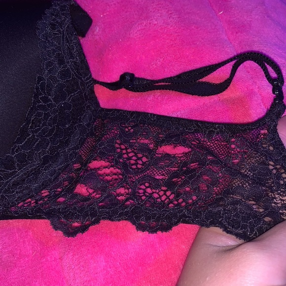 Victorias Secret Black Lace Push Up Bra - Picture 4 of 9